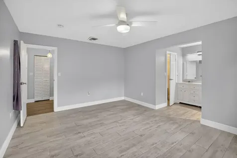 1761 NW 107th Avenue Pembroke Pines FL 33026