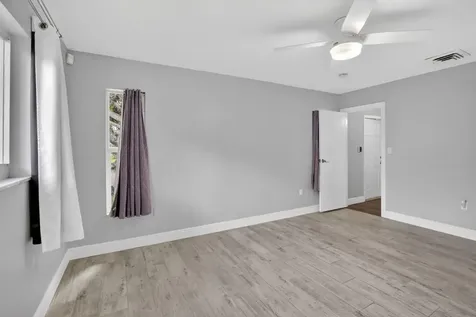 1761 NW 107th Avenue Pembroke Pines FL 33026