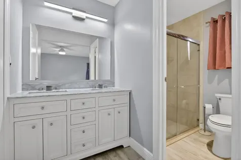 1761 NW 107th Avenue Pembroke Pines FL 33026
