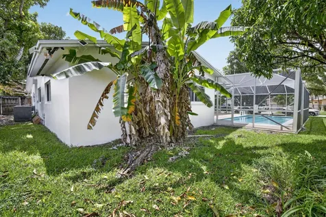 1761 NW 107th Avenue Pembroke Pines FL 33026