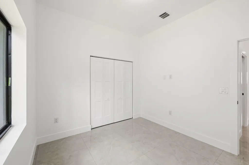4530 NW 36th Court Fort Lauderdale FL 33319