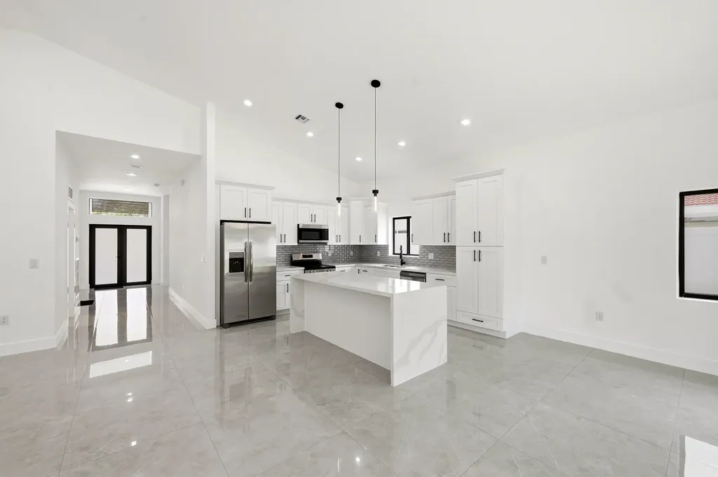 4530 NW 36th Court Fort Lauderdale FL 33319