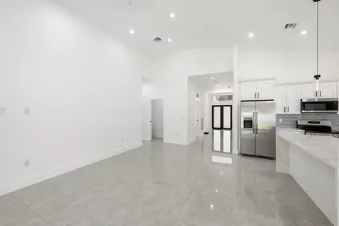 4530 NW 36th Court Fort Lauderdale FL 33319