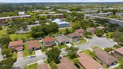 4530 NW 36th Court Fort Lauderdale FL 33319