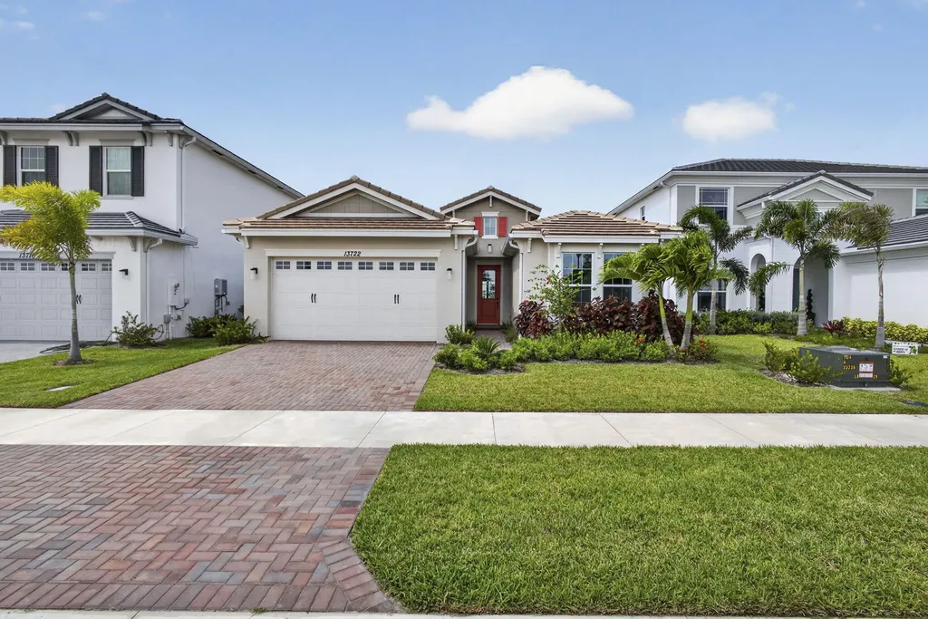 13722 Spruce Pine Drive Westlake FL 33470