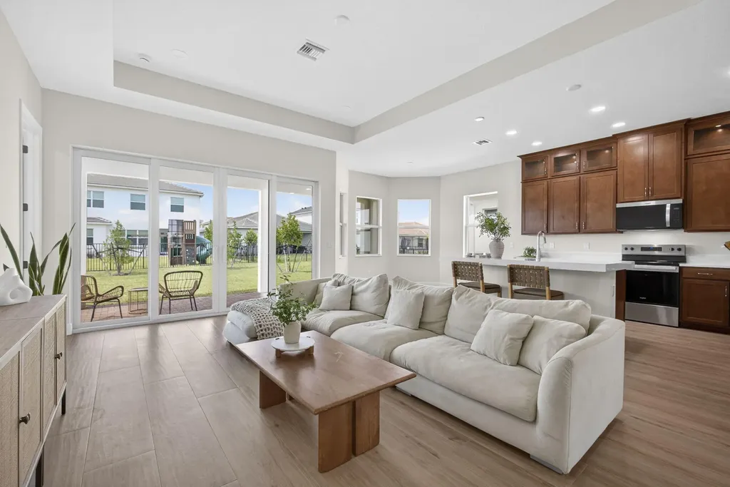13722 Spruce Pine Drive Westlake FL 33470