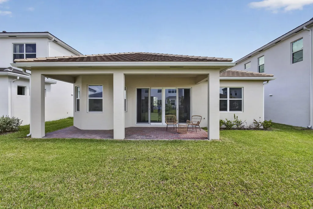 13722 Spruce Pine Drive Westlake FL 33470