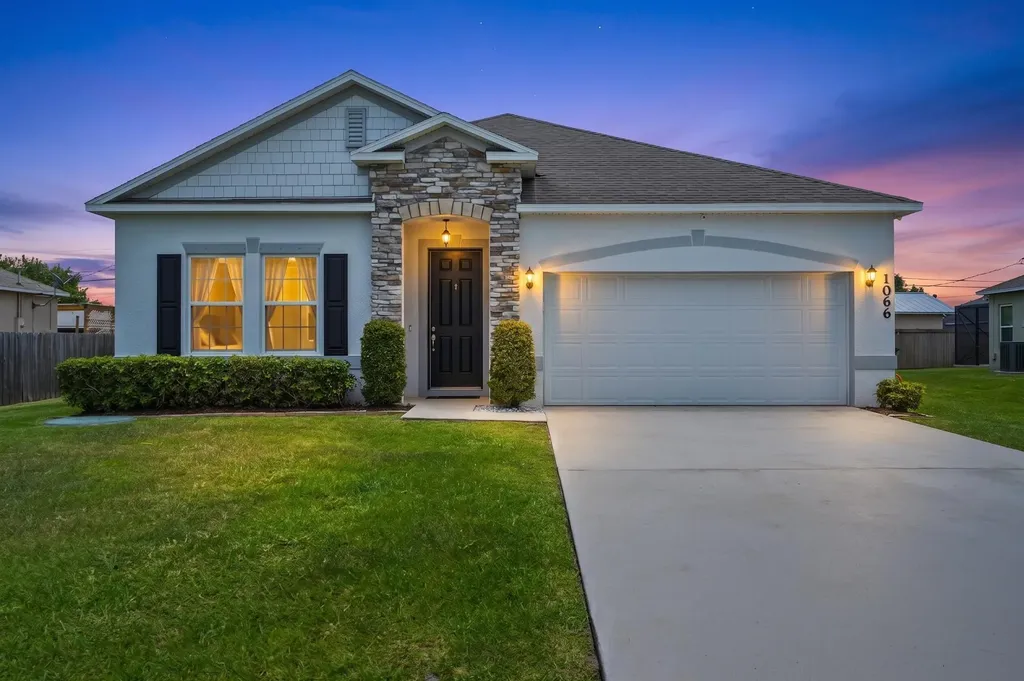 1066 SW John Maccormack Terrace Port St Lucie FL 34953