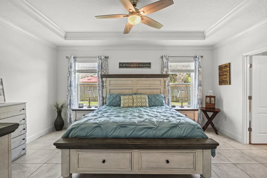 1066 SW John Maccormack Terrace Port St Lucie FL 34953