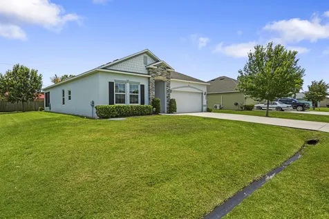 1066 SW John Maccormack Terrace Port St Lucie FL 34953