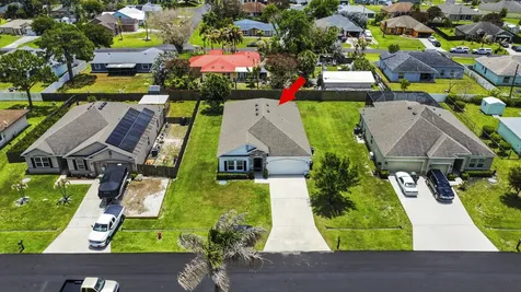 1066 SW John Maccormack Terrace Port St Lucie FL 34953