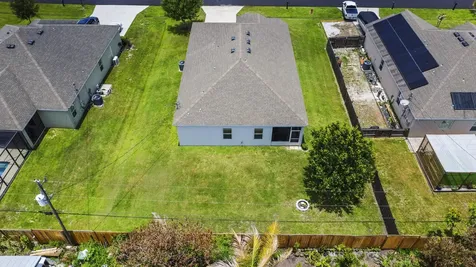 1066 SW John Maccormack Terrace Port St Lucie FL 34953