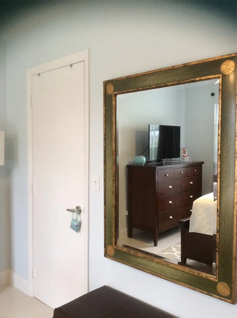 2220 N Cypress Bend Drive Pompano Beach FL 33069