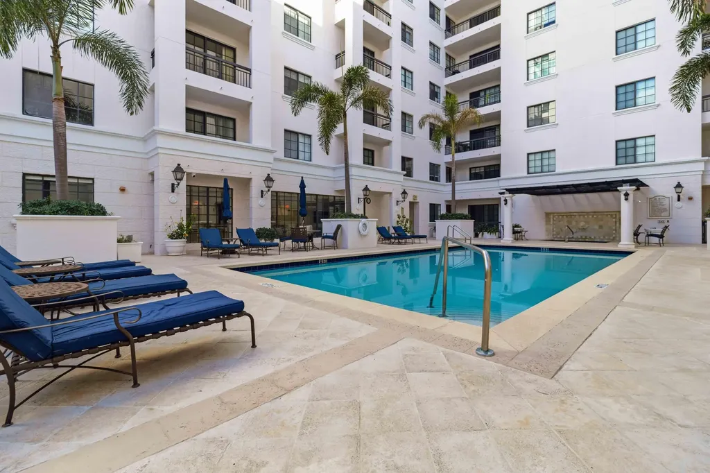 233 S Federal Highway Boca Raton FL 33432