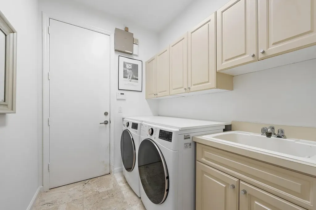 8080 Sandhill Court West Palm Beach FL 33412