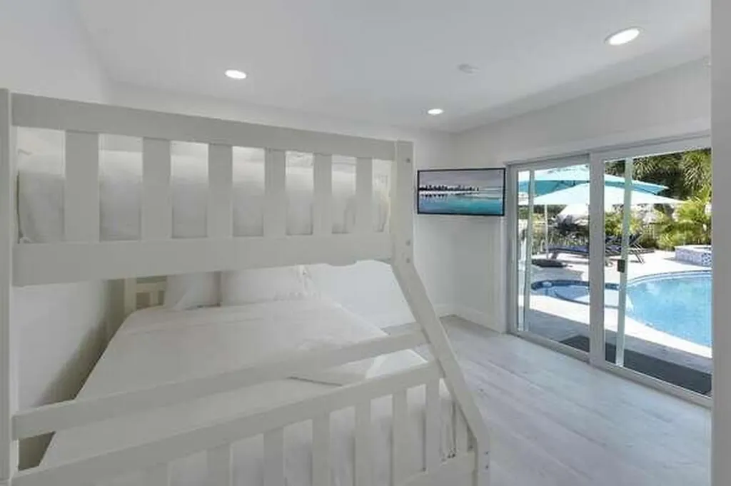 839 Enfield Street Boca Raton FL 33487