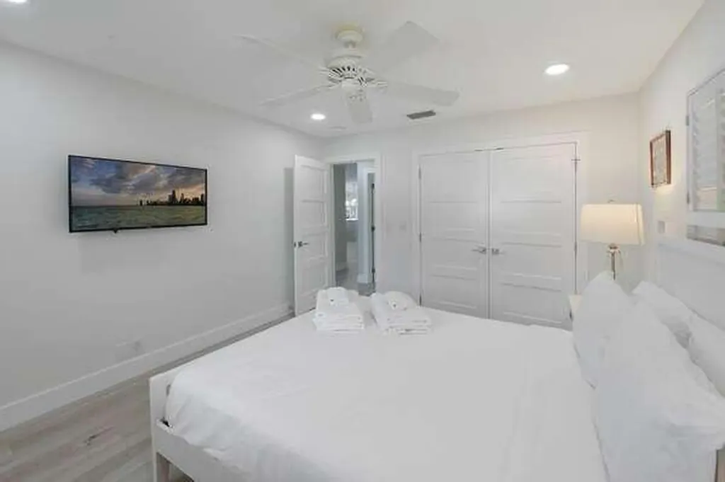 839 Enfield Street Boca Raton FL 33487