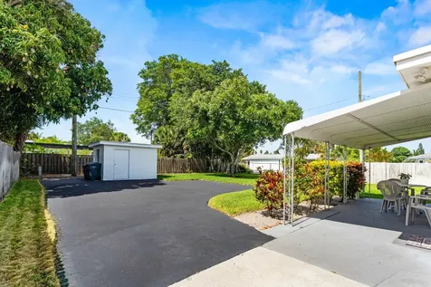 245 Greenbriar Drive Lake Park FL 33403