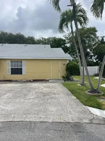 1534 Royal Forest Court West Palm Beach FL 33406