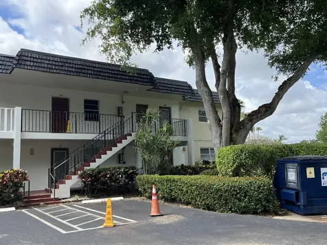 23 Abbey Lane Delray Beach FL 33446