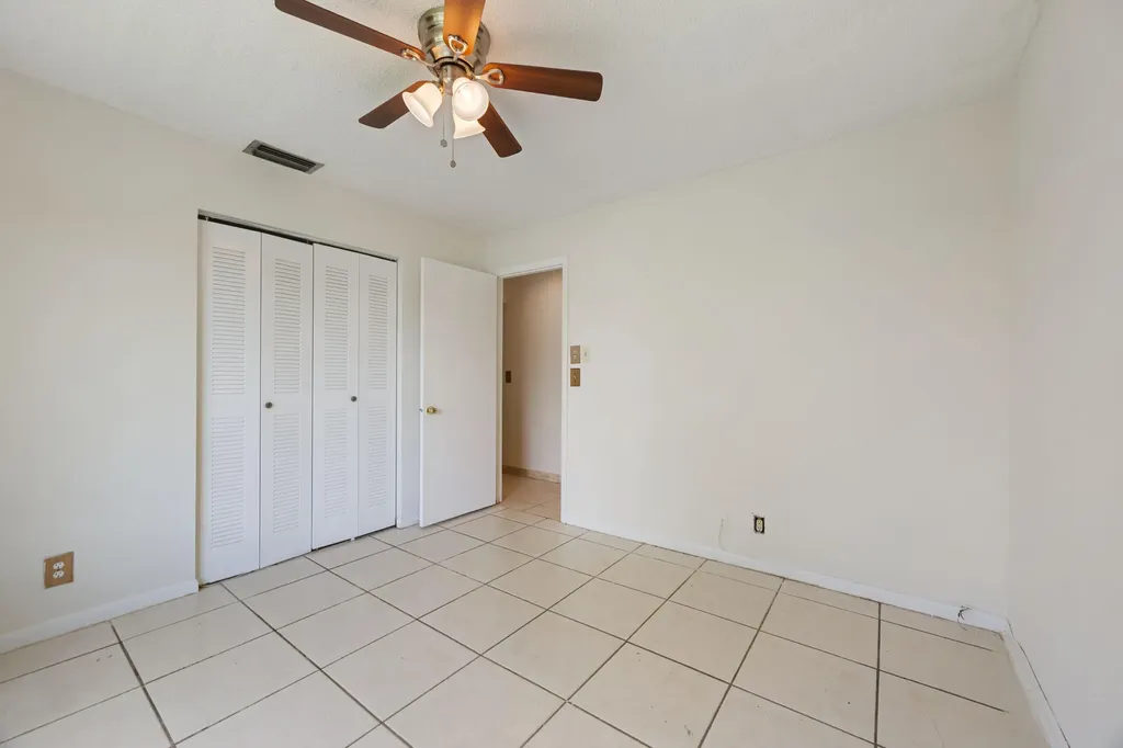 5227 Copperleaf Circle Delray Beach FL 33484