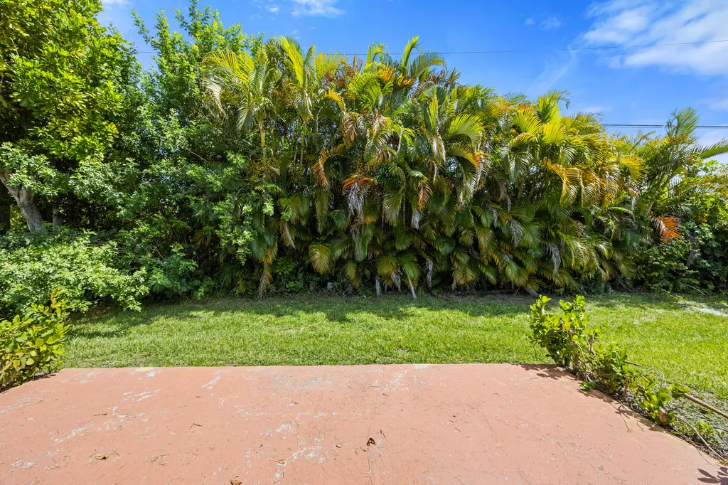 5227 Copperleaf Circle Delray Beach FL 33484