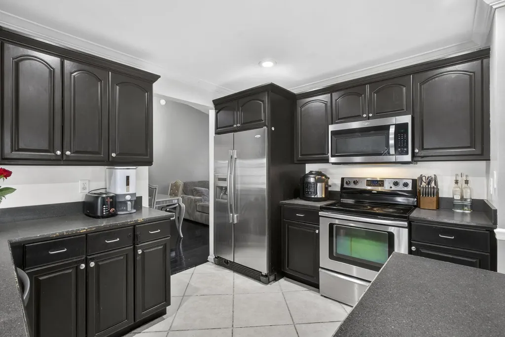 106 Segovia Court Royal Palm Beach FL 33411