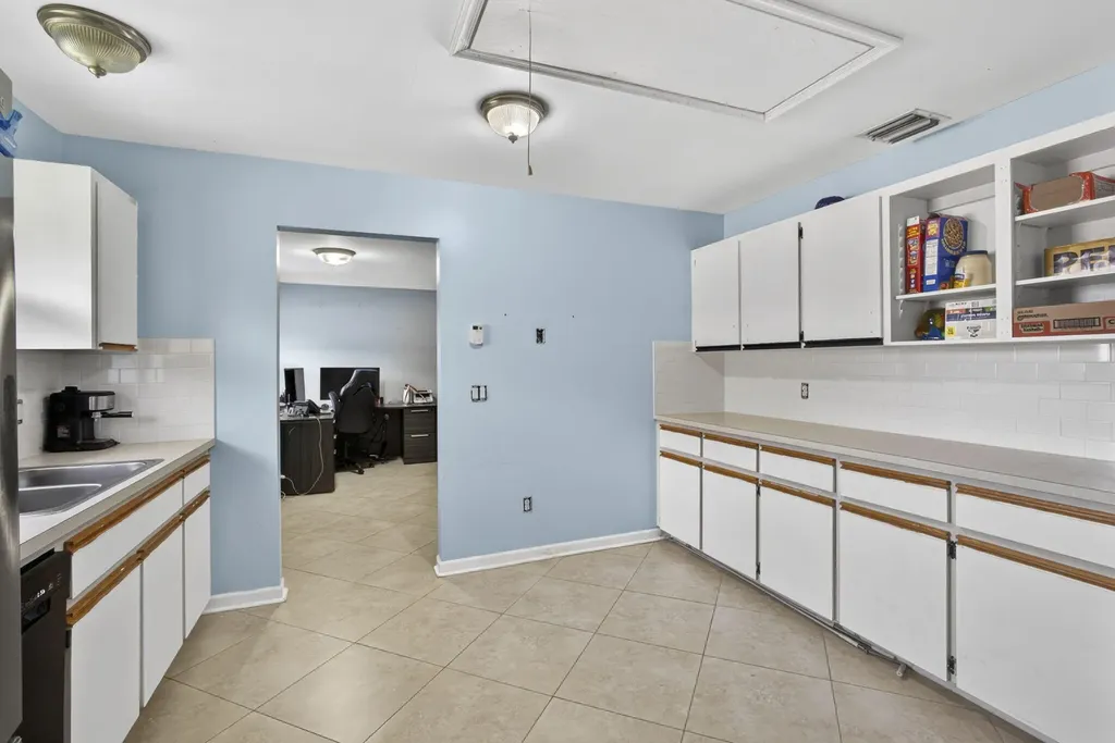 106 Segovia Court Royal Palm Beach FL 33411