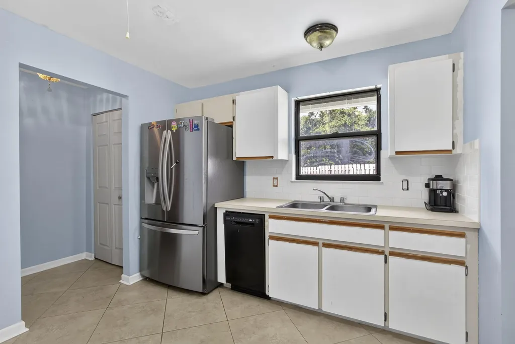 106 Segovia Court Royal Palm Beach FL 33411