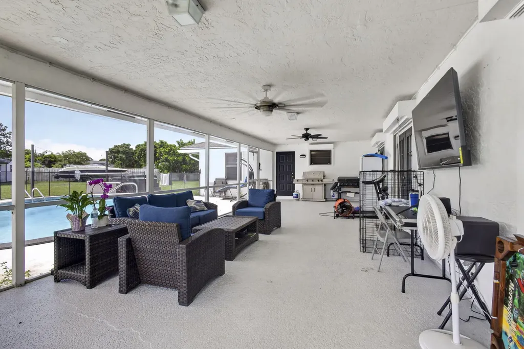 106 Segovia Court Royal Palm Beach FL 33411