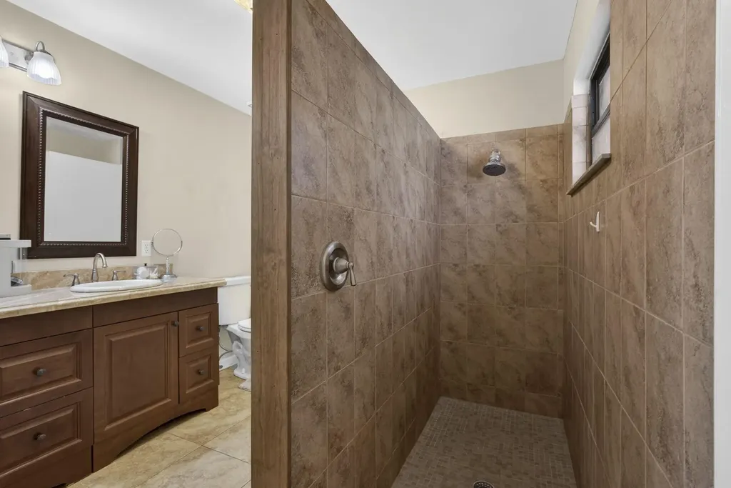 106 Segovia Court Royal Palm Beach FL 33411