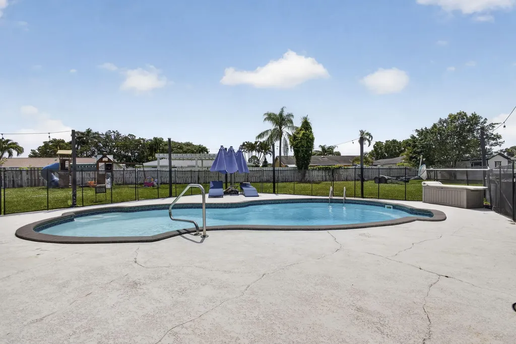 106 Segovia Court Royal Palm Beach FL 33411