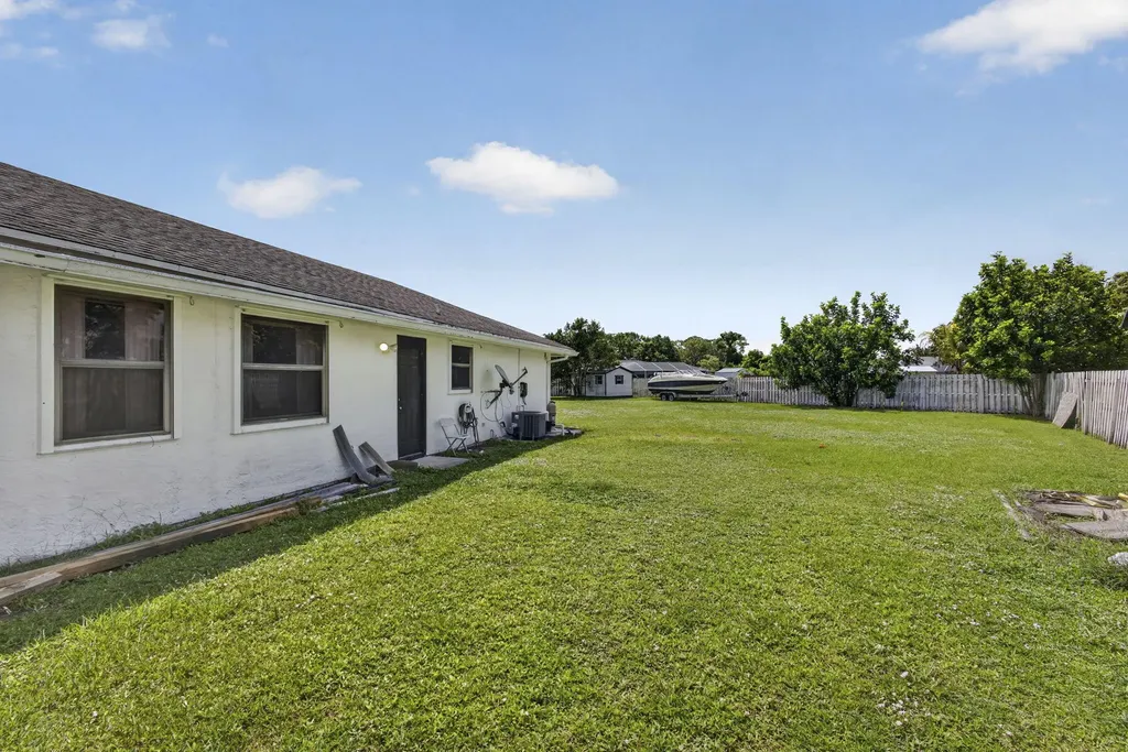 106 Segovia Court Royal Palm Beach FL 33411