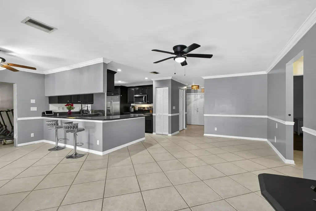 106 Segovia Court Royal Palm Beach FL 33411
