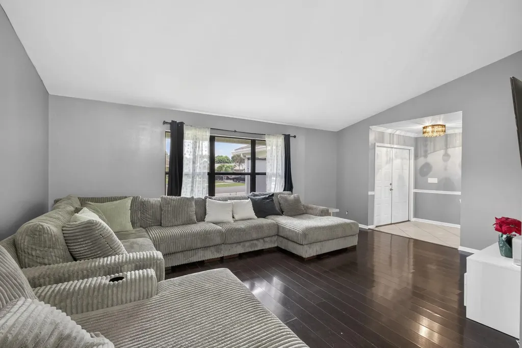 106 Segovia Court Royal Palm Beach FL 33411