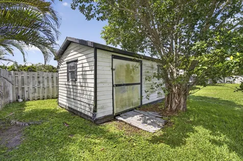 106 Segovia Court Royal Palm Beach FL 33411