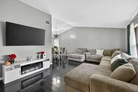 106 Segovia Court Royal Palm Beach FL 33411