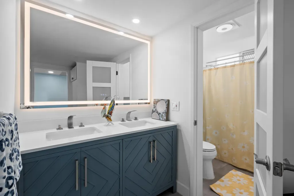 2508 Bay Drive Pompano Beach FL 33062