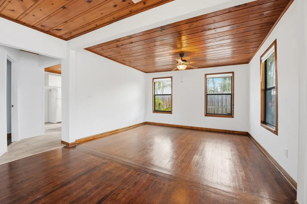 1021 S N Street Lake Worth Beach FL 33460