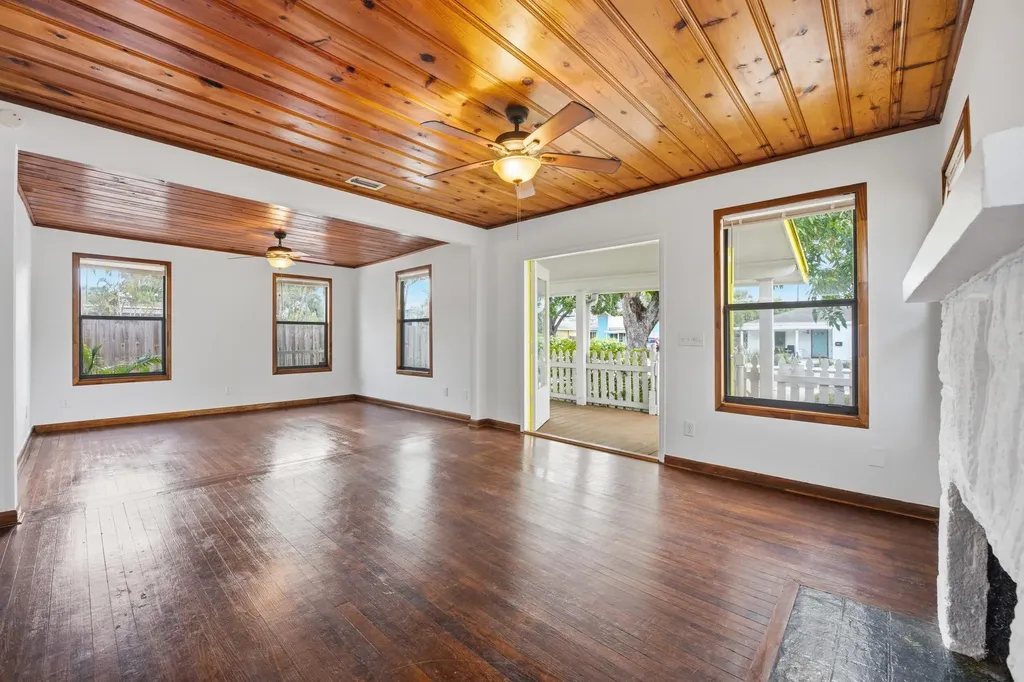 1021 S N Street Lake Worth Beach FL 33460