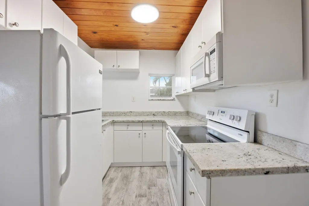 1021 S N Street Lake Worth Beach FL 33460