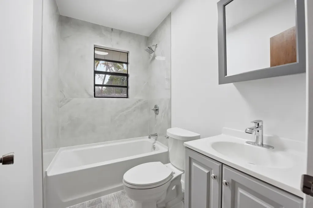 1021 S N Street Lake Worth Beach FL 33460