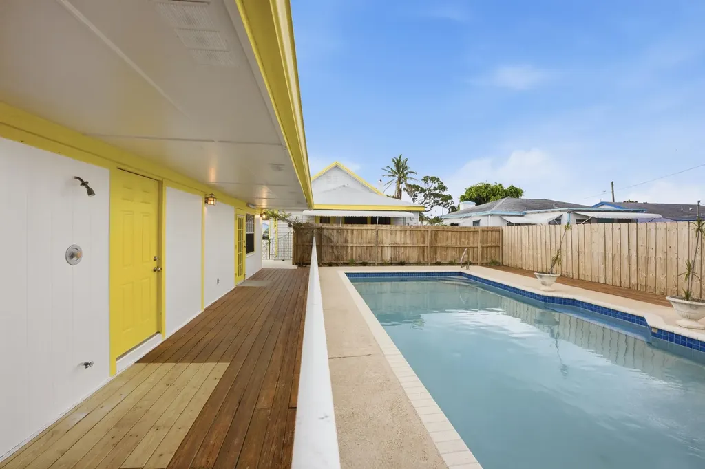 1021 S N Street Lake Worth Beach FL 33460