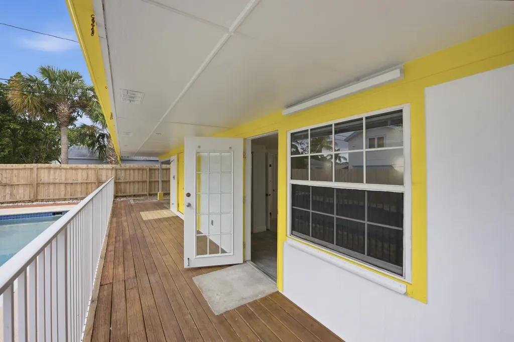 1021 S N Street Lake Worth Beach FL 33460