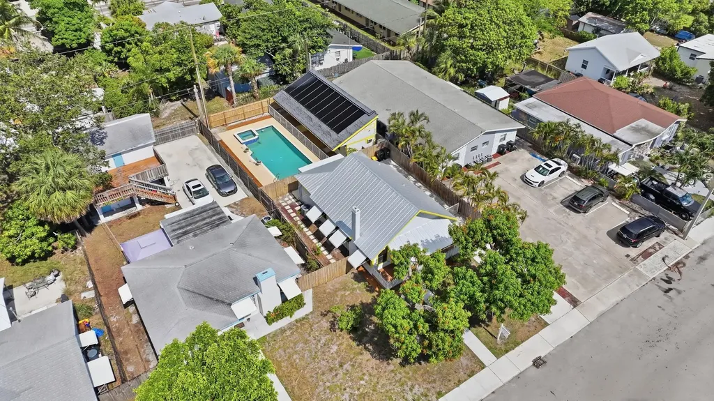 1021 S N Street Lake Worth Beach FL 33460