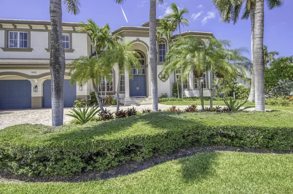 945 Cypress Drive Delray Beach FL 33483