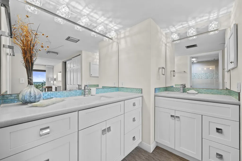 1045 Ocean Drive Juno Beach FL 33408