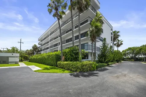 1045 Ocean Drive Juno Beach FL 33408