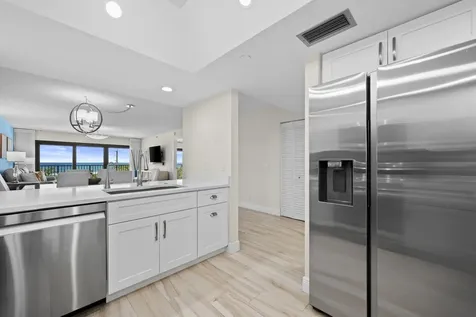 1045 Ocean Drive Juno Beach FL 33408