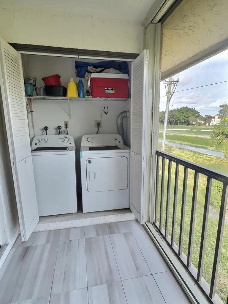 4682 E Lucerne Lakes Boulevard Boulevard E Lake Worth FL 33467
